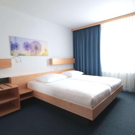 Comfort Hotel Atlantic Muenchen Sued Ottobrunn Exterior photo